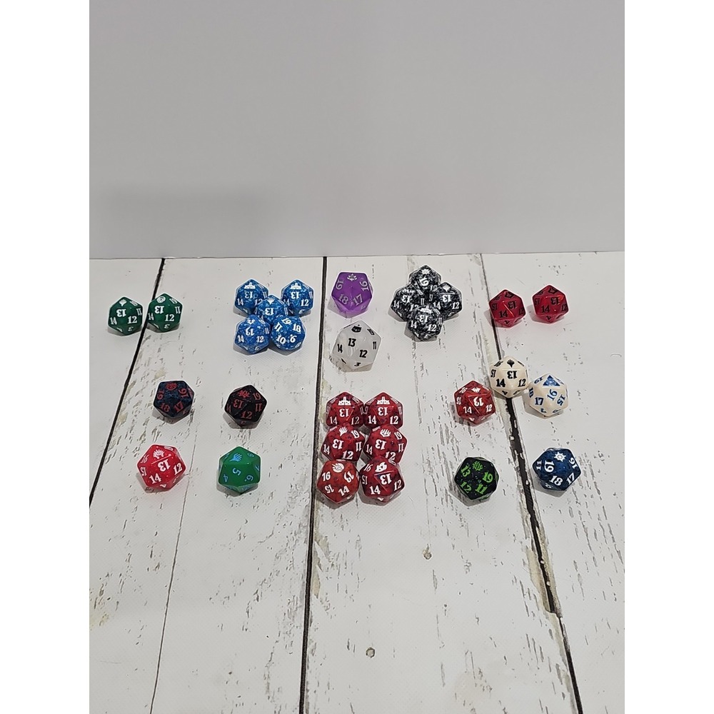 Magic the Gathering Spindown Dice D20 Lot x30 Dice